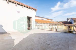 TERRATETTO INDIPENDENTE IN CORTE