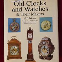 Libri per collezionisti di orologi.