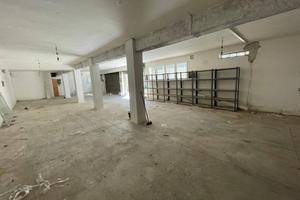 Immobile di 200 m² a Ciampino