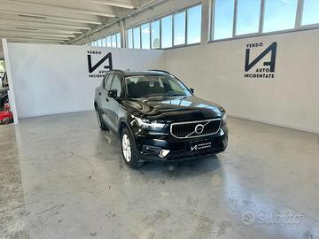 VOLVO XC40 D3 AWD BUSINESS