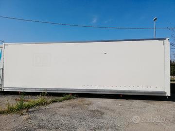 Furgone mt. 8,70 con porta lato destro