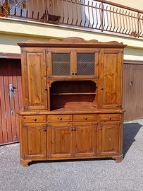 Credenza rustica in legno