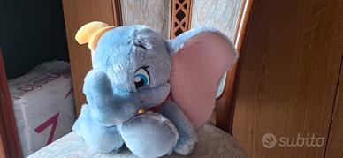 Peluche Dumbo Bigfeet Disneyland Paris