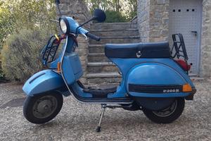 vespa Piaggio P200E