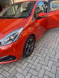 PEUGEOT 208 PURETECH 82 5 PORTE ACTIVE