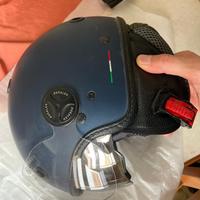 Casco nuovo mai usato