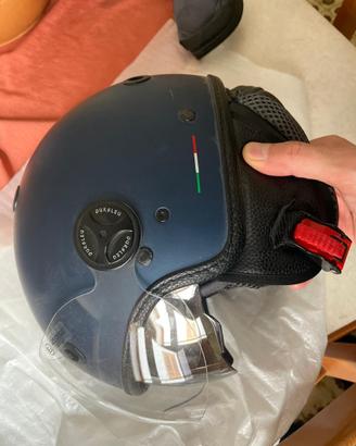 Casco nuovo mai usato
