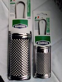 DUE GRATTUGIE ACCIAIO INOX - Made in Italy