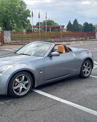 Nissan 350z roadster