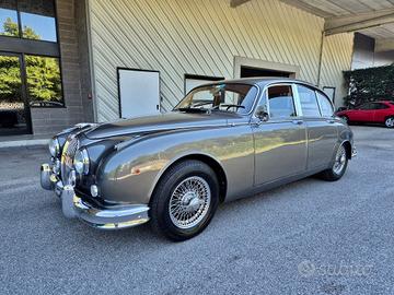 Jaguar MK II 3.8