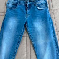 Jeans Sonny Bono