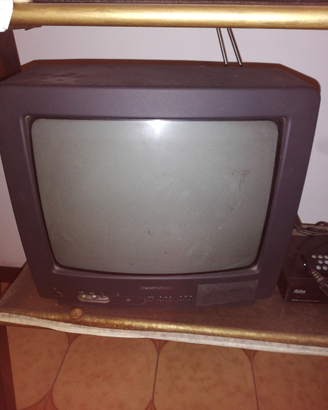 Vecchi televisori