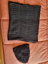 Scaldacollo e berretto invernali