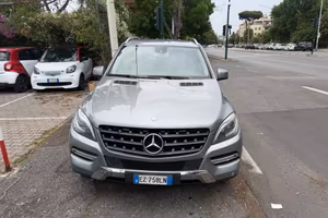 Mercedes-benz ML 250 BlueTEC 4Matic Sport