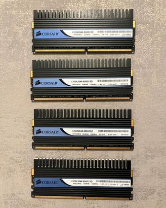 UDIMM Corsair Dominator PC2-8500 DDR2 1066 MHz