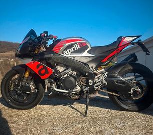 Aprilia tuono v4 1100 2017