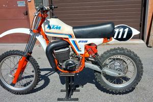 KTM MC 250 (1981) - Pronto Gara G5