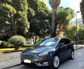 FORD Focus 3ª serie - 2014