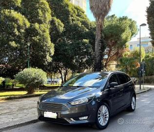 FORD Focus 3ª serie - 2014