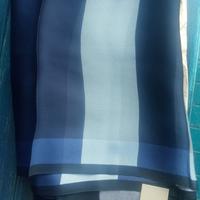 Foulard Burberry originale in seta blu indaco