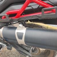 V85TT attacchi valigie Urban 