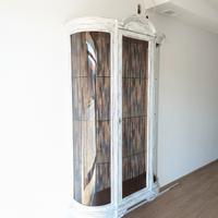 Vetrina restaurata con illuminazione LED – 200x120