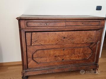 Cassettira fine 800 da restaurare