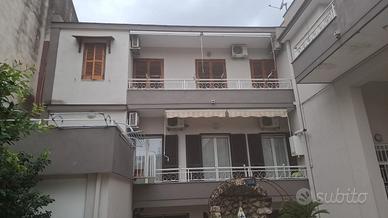 Appartamento di 3 vani con sottotetto e cantinola