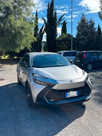 Toyota chr 2.0 trend hev fwd