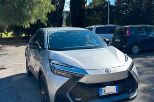 Toyota chr 2.0 trend hev fwd