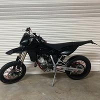 Husqvarna SM 125 - 2010