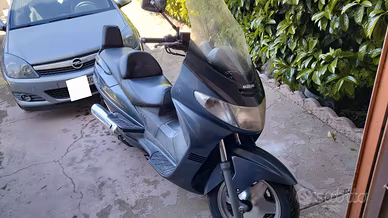  suzuki burgman 400