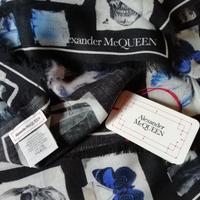 scialle, sciarpa, foulard Alexander McQueen 