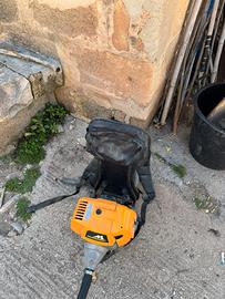 Decespugliatore a zaino