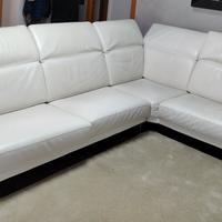 Divano bianco in vera pelle