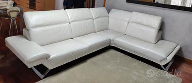 Divano bianco in vera pelle