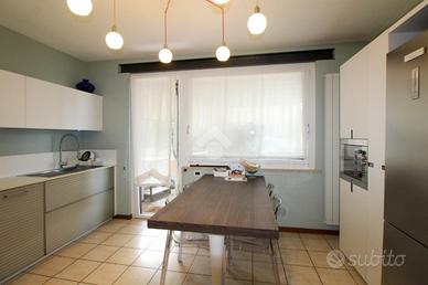 VILLA SINGOLA A GHEDI