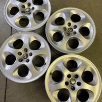 4 CERCHI LEGA DA 16 USATI ALFA 147 844301