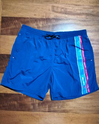 Pantaloncino mare. 