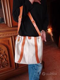 Borsa secchiello in pelle