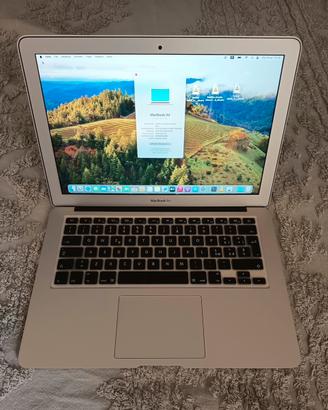 Apple MacBook Air 13" 2015 8gb ram