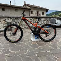 DH Mondraker Summum Pro Carbon 27,5 taglia L