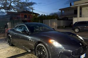 maserati granturismo modena