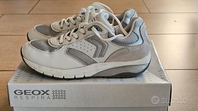 Scarpa sportiva donna Geox tempo libero