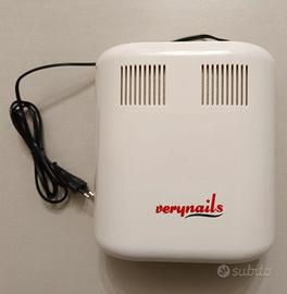 Lampada UV per unghie