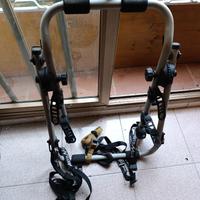 Porta biciclette posteriore da auto.