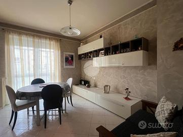 2 LOCALI A BORGARO TORINESE