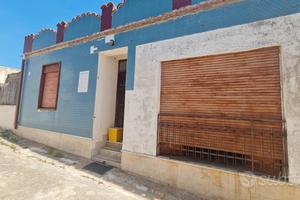 Selinunte casa ind. zona centrale