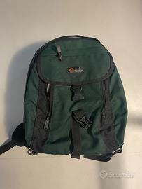 zaino fotografico da viaggio Lowepro