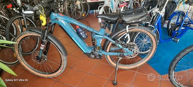 E - BIKE A PEDALATA ASSISTITA